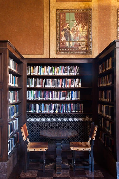 Hoose Library alcove seating